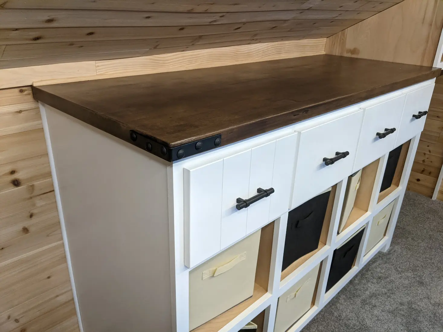 closet cabinet